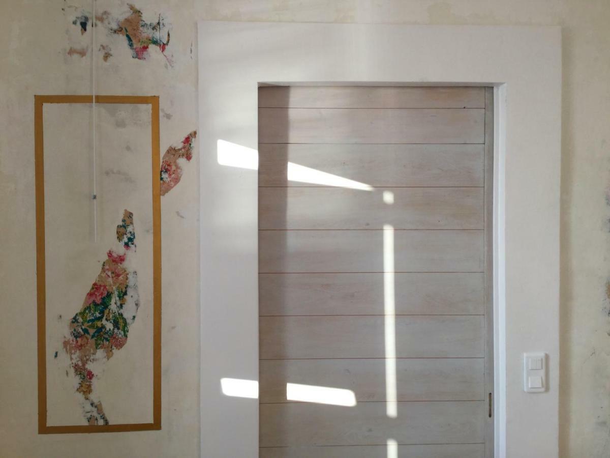 Cabanon Marseillais 45 m2 sur l'eau à Malmousque Apartamento Marselha Exterior foto