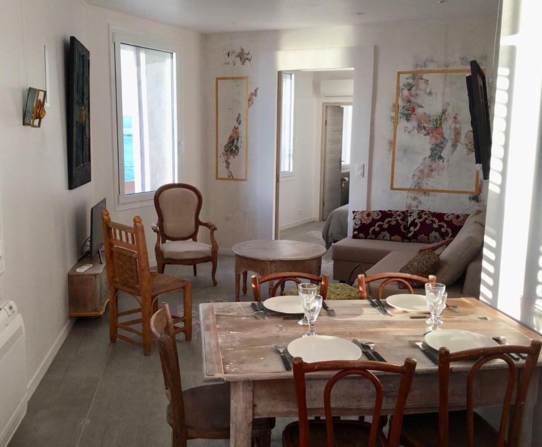 Cabanon Marseillais 45 m2 sur l'eau à Malmousque Apartamento Marselha Exterior foto